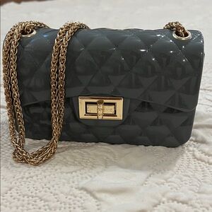 Jelly Quilted Glossy Gray Crossbody with Gold Chain Strap